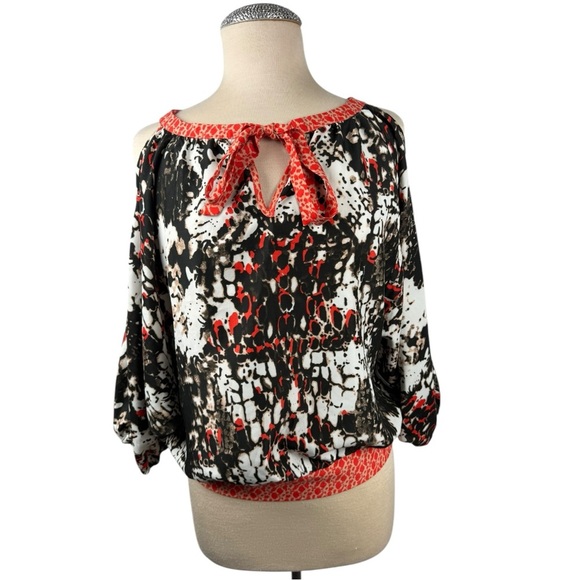 New York & Company Tops - New York & Company Blouse Size M 💥